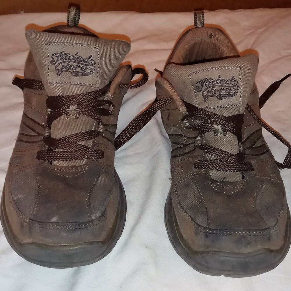 Faded Glory Tennis Shoes